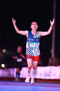 BIB: 
                            <button type="button" onclick="openModal(24550694)" class="btn btn-primary btn-sm float-right btn-popup" data-toggle="modal" data-target=".modal-high-quality">
                        <i class="fas fa-shopping-cart"></i> Add to Cart
                    </button>
                                            <button type="button" onclick="isThisMe(24550694, true)" class="btn btn-success btn-sm float-right btn-popup btn-isme hidden" data-toggle="tooltip" data-placement="bottom" title="นี่คือรูปของคุณใช่ไหม คลิกที่นี่เพื่อเอาเข้าอัลบั้ม">
                        <i class="fas fa-plus"></i> Add to album
                    </button>
                    <button type="button" onclick="isThisMe(24550694, false)" class="btn btn-warning btn-sm float-right btn-popup btn-isnotme hidden">
                        <i class="fas fa-ban"></i> Remove from album
                    </button>